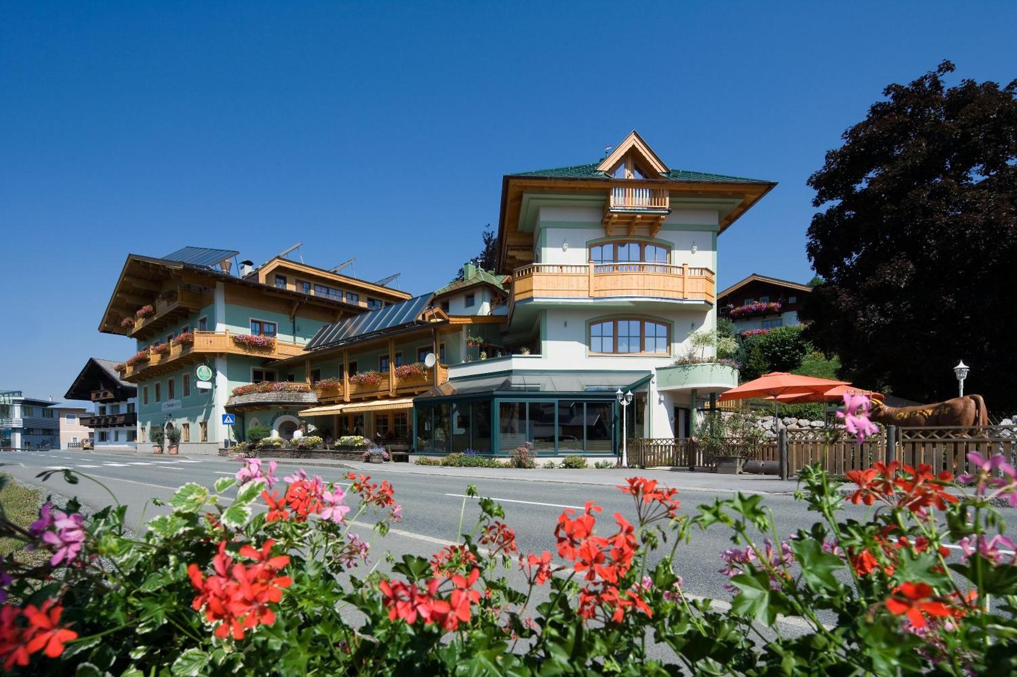 Hotel Gasthof Obermair Fieberbrunn Exterior photo